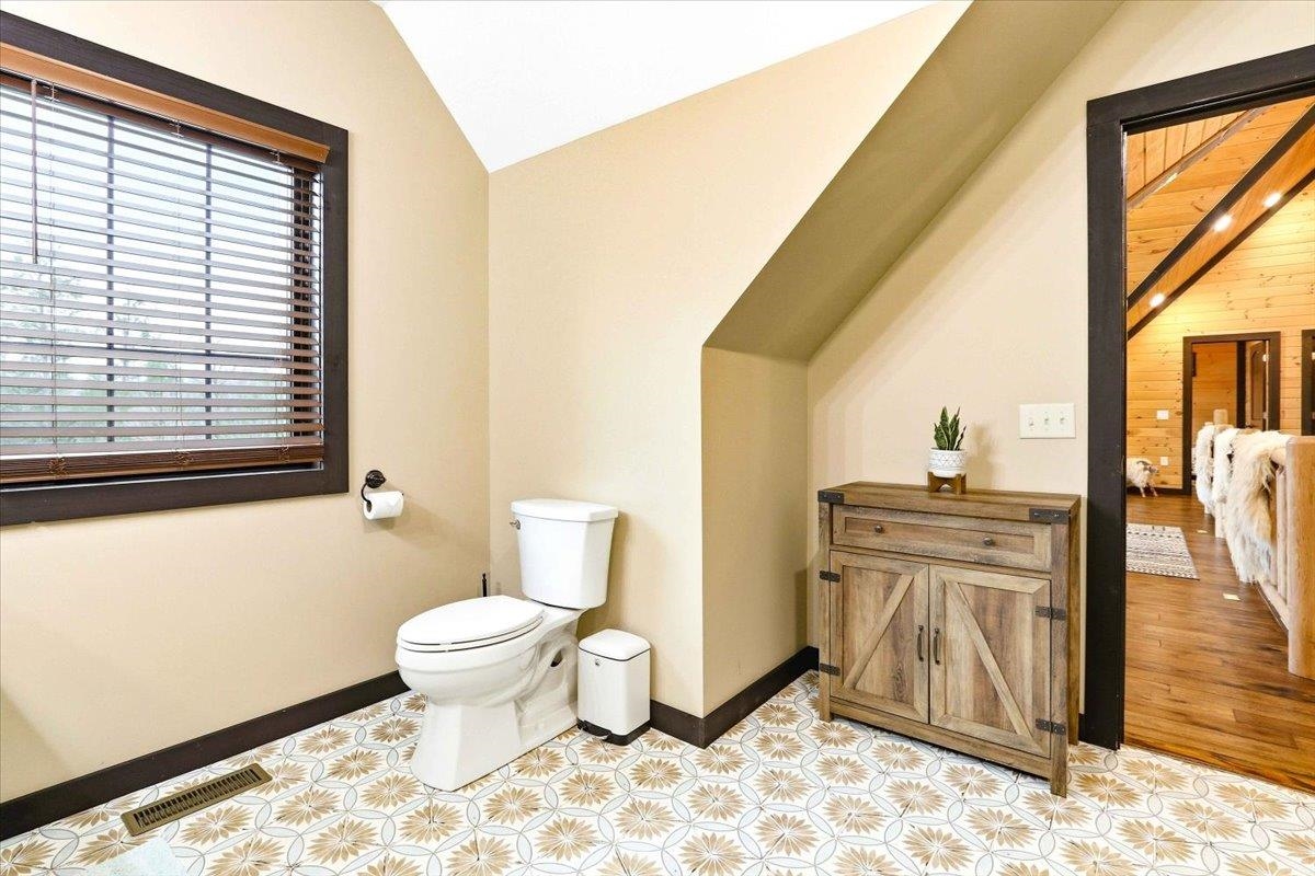 945 N WALDEN WAY, Nekoosa, Wisconsin 54457-0000, 6 Bedrooms Bedrooms, ,4 BathroomsBathrooms,Residential,For Sale,945 N WALDEN WAY,22601306