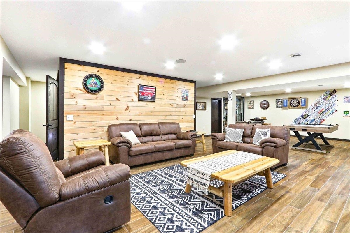 945 N WALDEN WAY, Nekoosa, Wisconsin 54457-0000, 6 Bedrooms Bedrooms, ,4 BathroomsBathrooms,Residential,For Sale,945 N WALDEN WAY,22601306