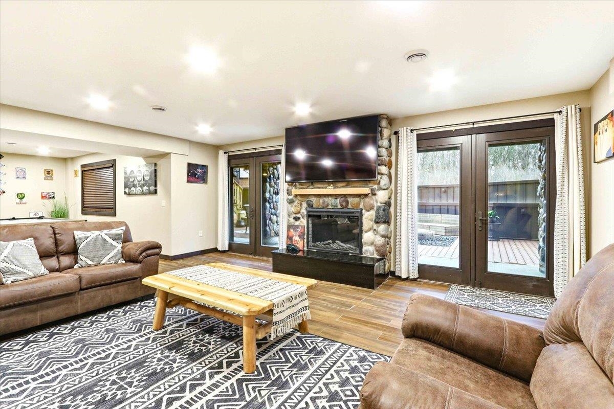 945 N WALDEN WAY, Nekoosa, Wisconsin 54457-0000, 6 Bedrooms Bedrooms, ,4 BathroomsBathrooms,Residential,For Sale,945 N WALDEN WAY,22601306