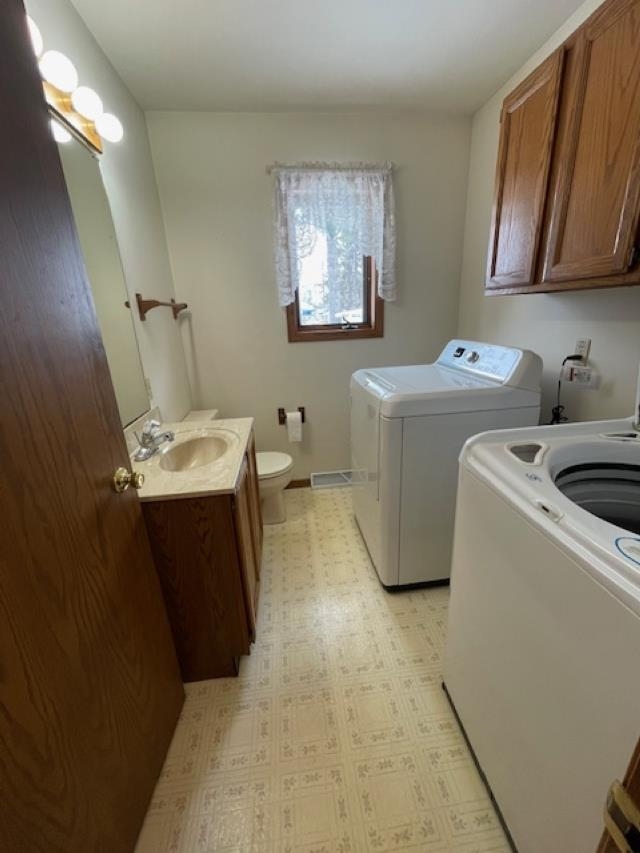 912 DUCHAC STREET, Antigo, Wisconsin 54409, 3 Bedrooms Bedrooms, ,1 BathroomBathrooms,Residential,For Sale,912 DUCHAC STREET,22601308