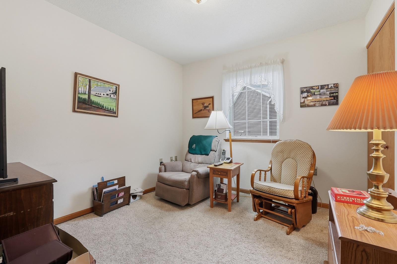 506 N JUNO AVENUE, Marshfield, Wisconsin 54449, 3 Bedrooms Bedrooms, ,2 BathroomsBathrooms,Residential,For Sale,506 N JUNO AVENUE,22601309