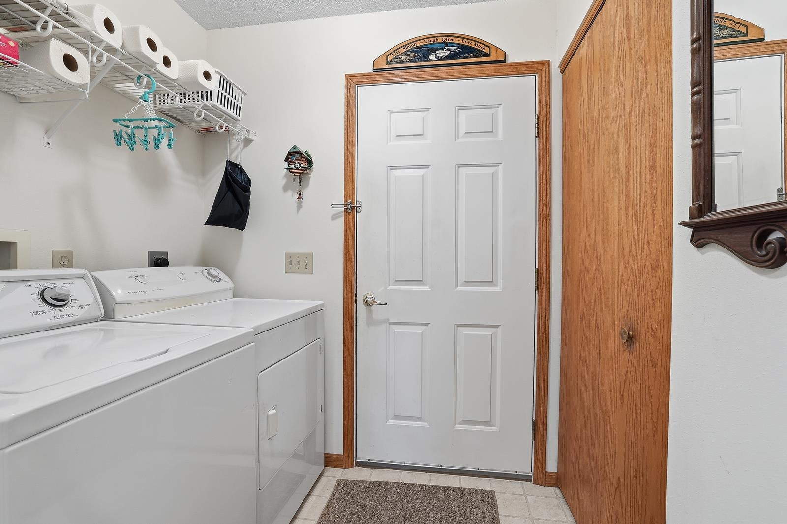 506 N JUNO AVENUE, Marshfield, Wisconsin 54449, 3 Bedrooms Bedrooms, ,2 BathroomsBathrooms,Residential,For Sale,506 N JUNO AVENUE,22601309