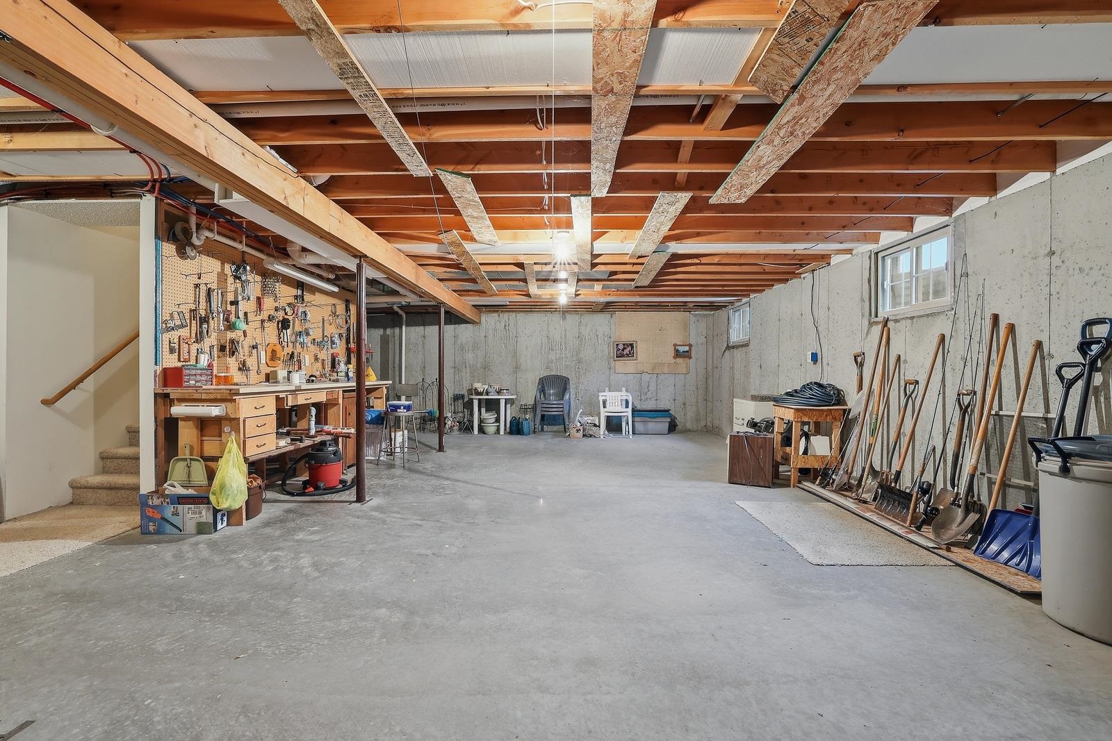 506 N JUNO AVENUE, Marshfield, Wisconsin 54449, 3 Bedrooms Bedrooms, ,2 BathroomsBathrooms,Residential,For Sale,506 N JUNO AVENUE,22601309