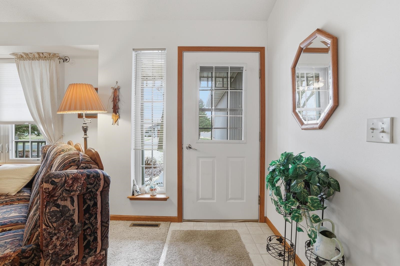 506 N JUNO AVENUE, Marshfield, Wisconsin 54449, 3 Bedrooms Bedrooms, ,2 BathroomsBathrooms,Residential,For Sale,506 N JUNO AVENUE,22601309