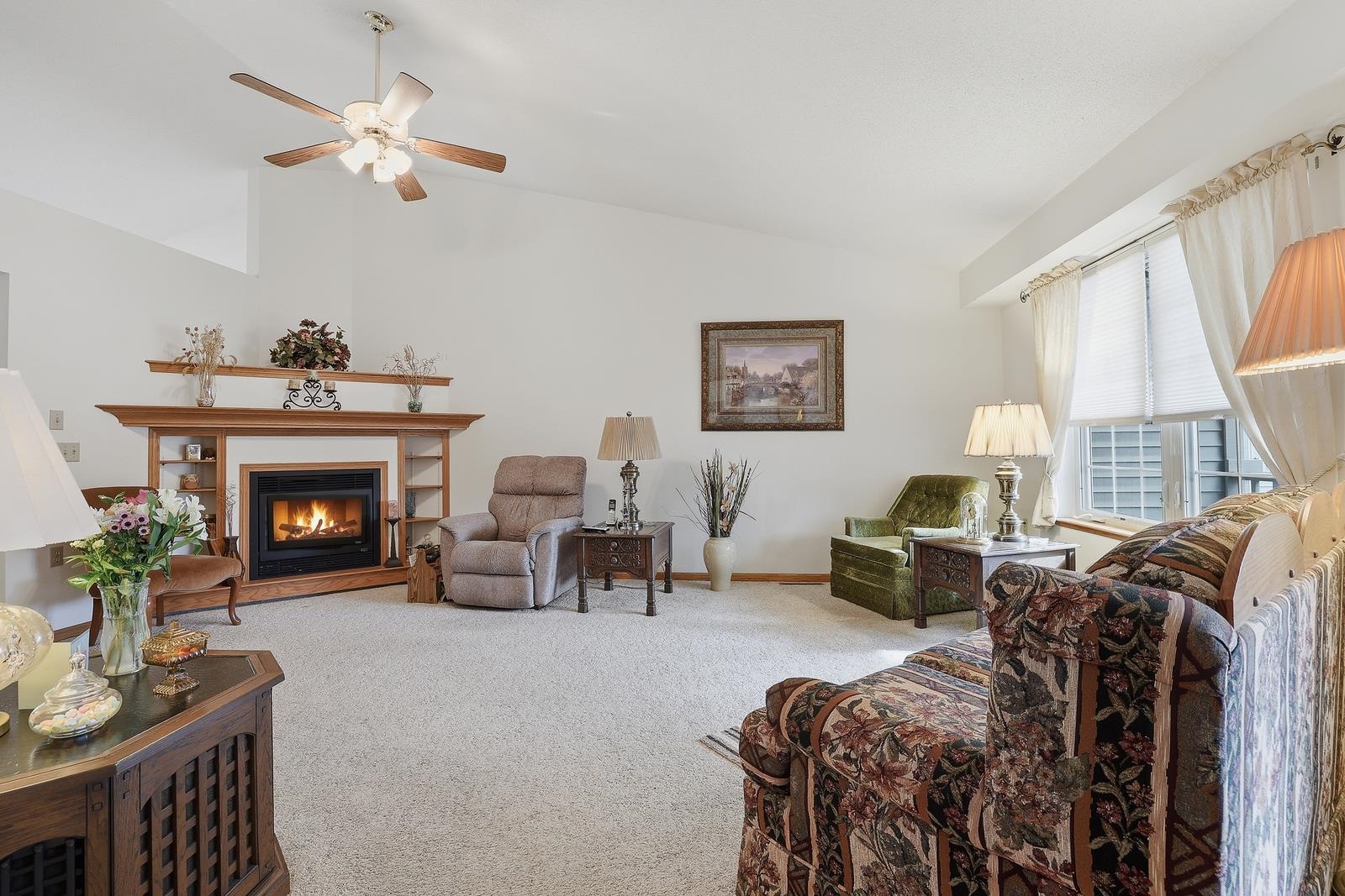 506 N JUNO AVENUE, Marshfield, Wisconsin 54449, 3 Bedrooms Bedrooms, ,2 BathroomsBathrooms,Residential,For Sale,506 N JUNO AVENUE,22601309