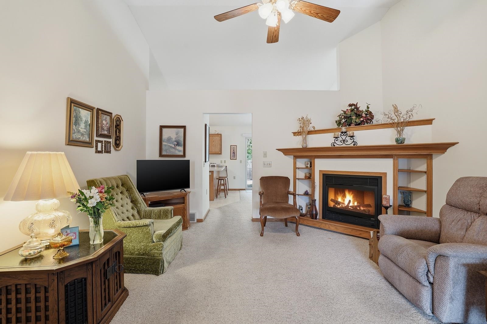 506 N JUNO AVENUE, Marshfield, Wisconsin 54449, 3 Bedrooms Bedrooms, ,2 BathroomsBathrooms,Residential,For Sale,506 N JUNO AVENUE,22601309