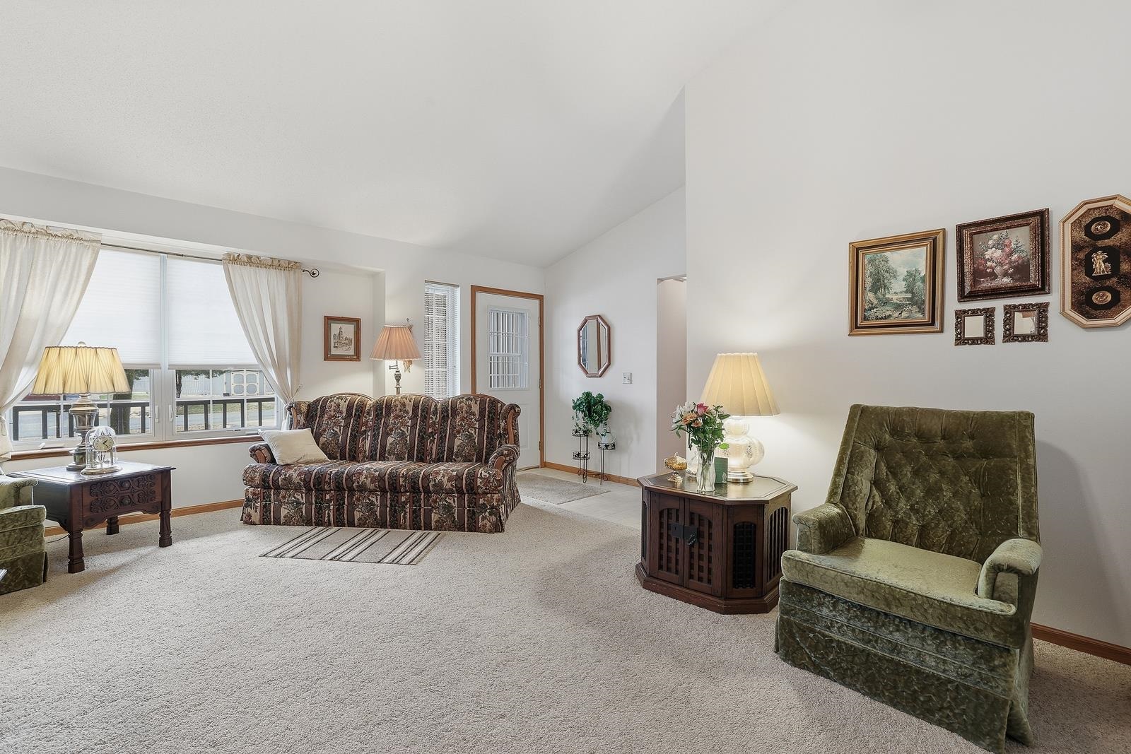 506 N JUNO AVENUE, Marshfield, Wisconsin 54449, 3 Bedrooms Bedrooms, ,2 BathroomsBathrooms,Residential,For Sale,506 N JUNO AVENUE,22601309