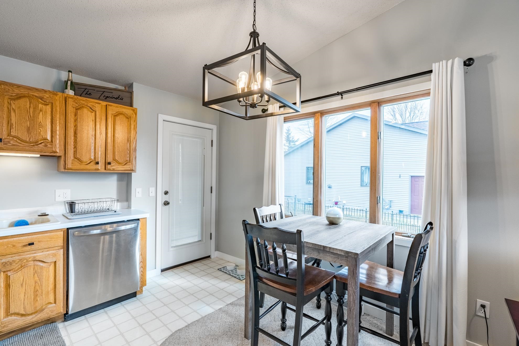 1011 20TH PLACE, Wisconsin Rapids, Wisconsin 54494, 2 Bedrooms Bedrooms, ,1 BathroomBathrooms,Residential,For Sale,1011 20TH PLACE,22601312