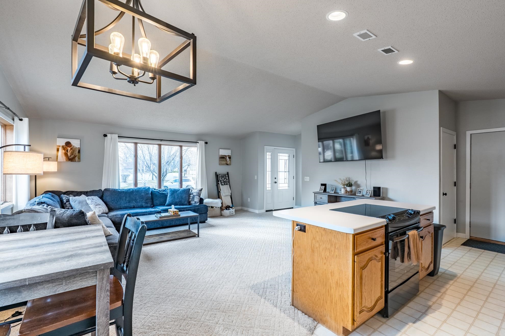 1011 20TH PLACE, Wisconsin Rapids, Wisconsin 54494, 2 Bedrooms Bedrooms, ,1 BathroomBathrooms,Residential,For Sale,1011 20TH PLACE,22601312