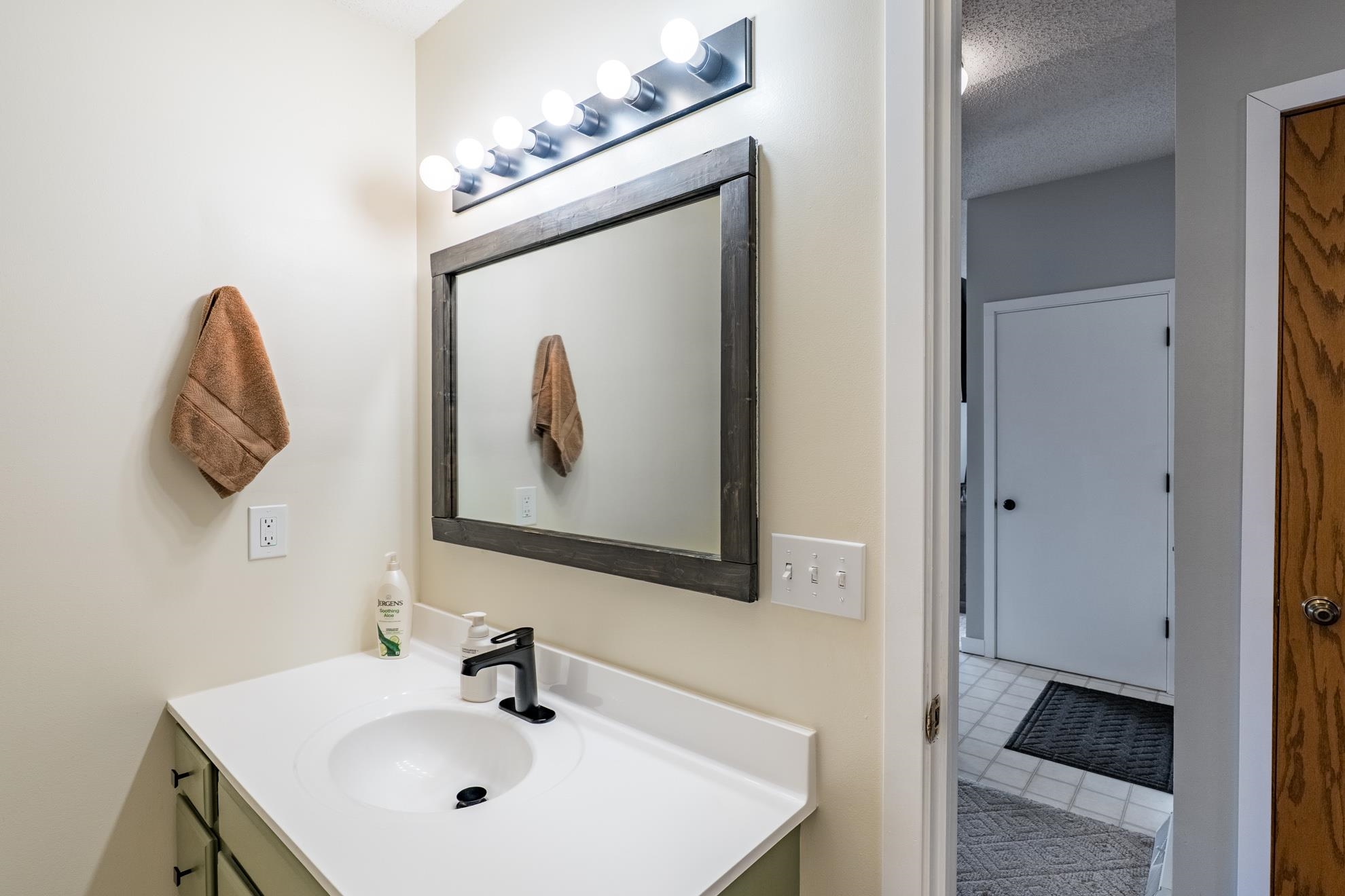 1011 20TH PLACE, Wisconsin Rapids, Wisconsin 54494, 2 Bedrooms Bedrooms, ,1 BathroomBathrooms,Residential,For Sale,1011 20TH PLACE,22601312