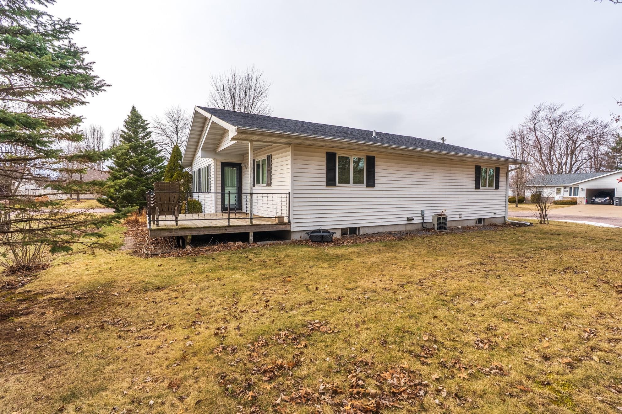 1011 20TH PLACE, Wisconsin Rapids, Wisconsin 54494, 2 Bedrooms Bedrooms, ,1 BathroomBathrooms,Residential,For Sale,1011 20TH PLACE,22601312