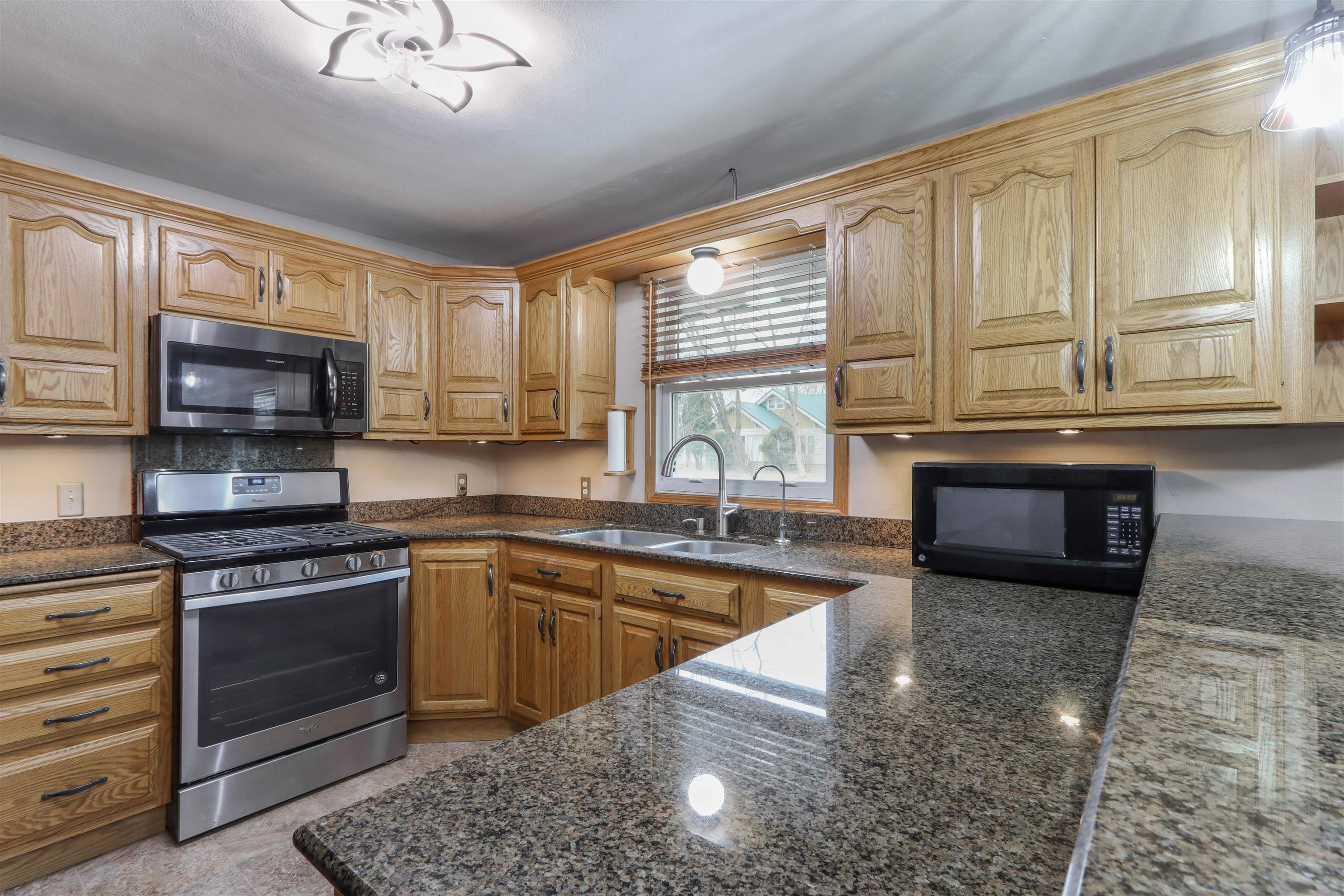 6436 COUNTY ROAD N, Arpin, Wisconsin 54410, 2 Bedrooms Bedrooms, ,2 BathroomsBathrooms,Residential,For Sale,6436 COUNTY ROAD N,22601313