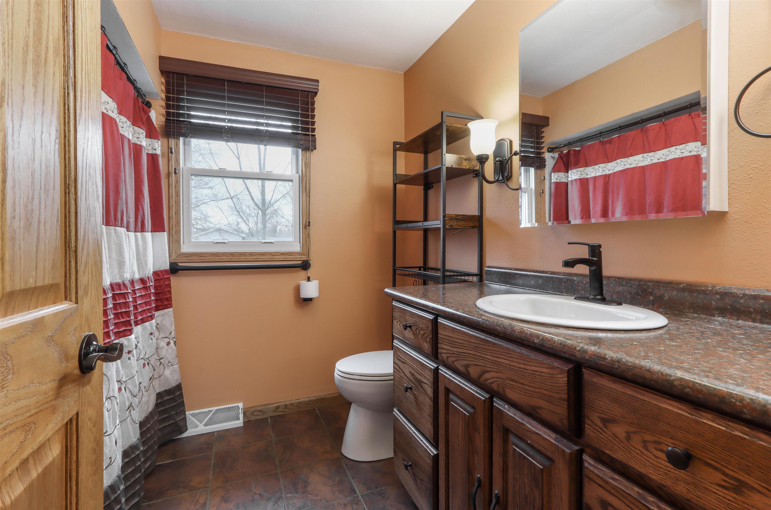 6436 COUNTY ROAD N, Arpin, Wisconsin 54410, 2 Bedrooms Bedrooms, ,2 BathroomsBathrooms,Residential,For Sale,6436 COUNTY ROAD N,22601313