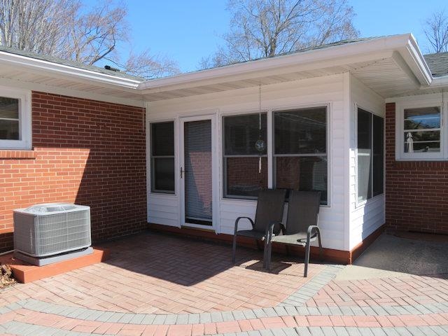 808 STURGEON EDDY ROAD, Wausau, Wisconsin 54403, 3 Bedrooms Bedrooms, ,2 BathroomsBathrooms,Residential,For Sale,808 STURGEON EDDY ROAD,22601315