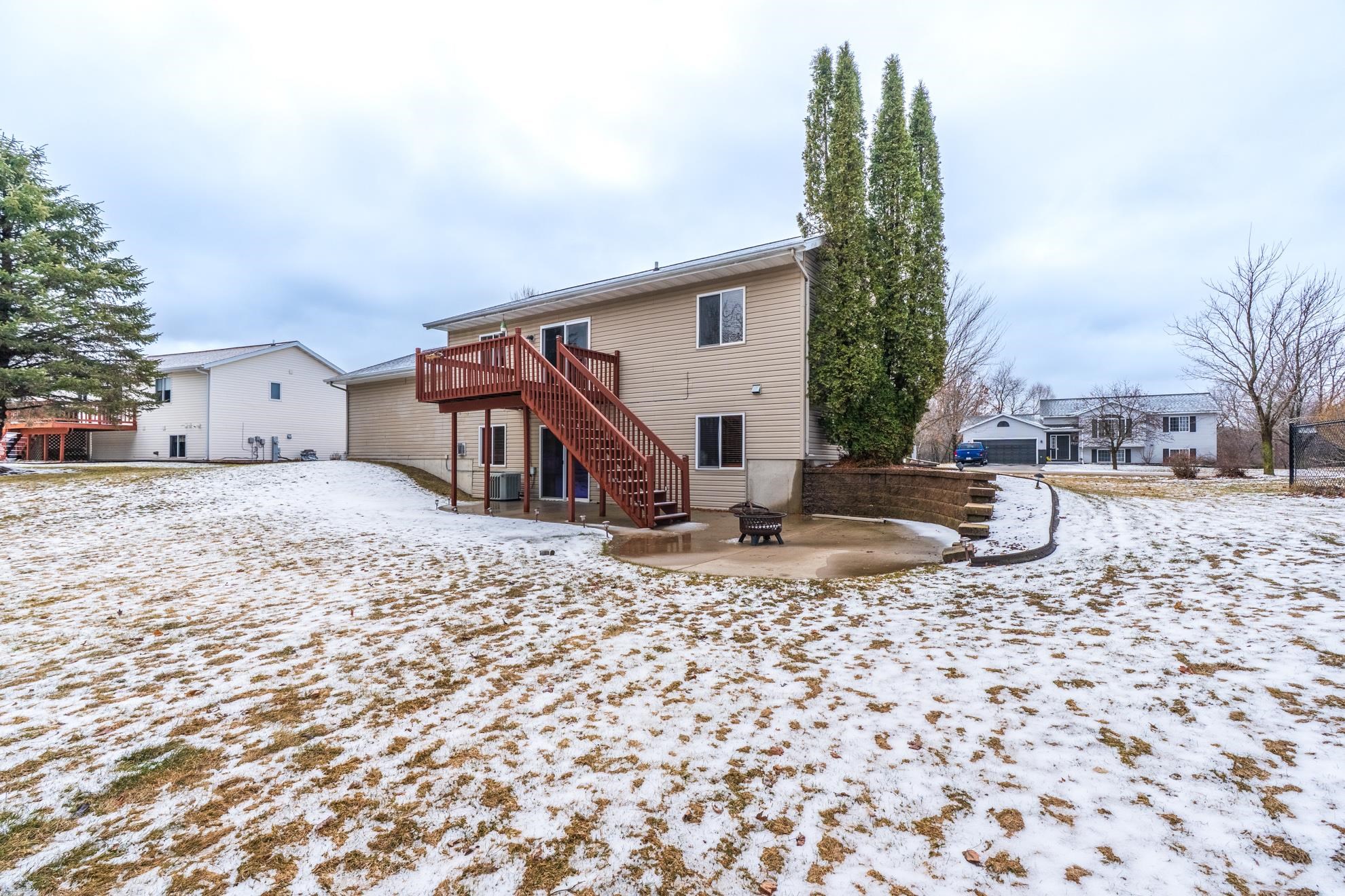 2504 COUNTRY CREEK LANE, Weston, Wisconsin 54476, 4 Bedrooms Bedrooms, ,2 BathroomsBathrooms,Residential,For Sale,2504 COUNTRY CREEK LANE,22601316