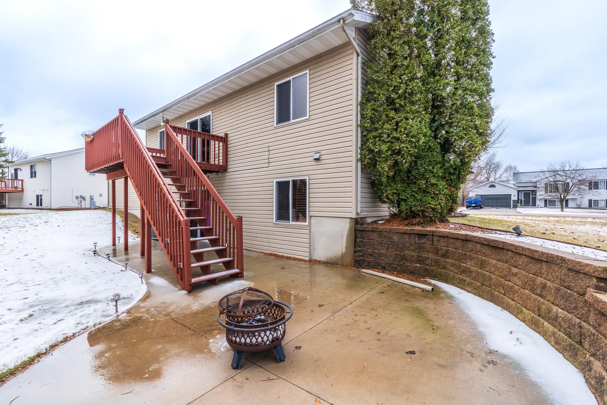 2504 COUNTRY CREEK LANE, Weston, Wisconsin 54476, 4 Bedrooms Bedrooms, ,2 BathroomsBathrooms,Residential,For Sale,2504 COUNTRY CREEK LANE,22601316