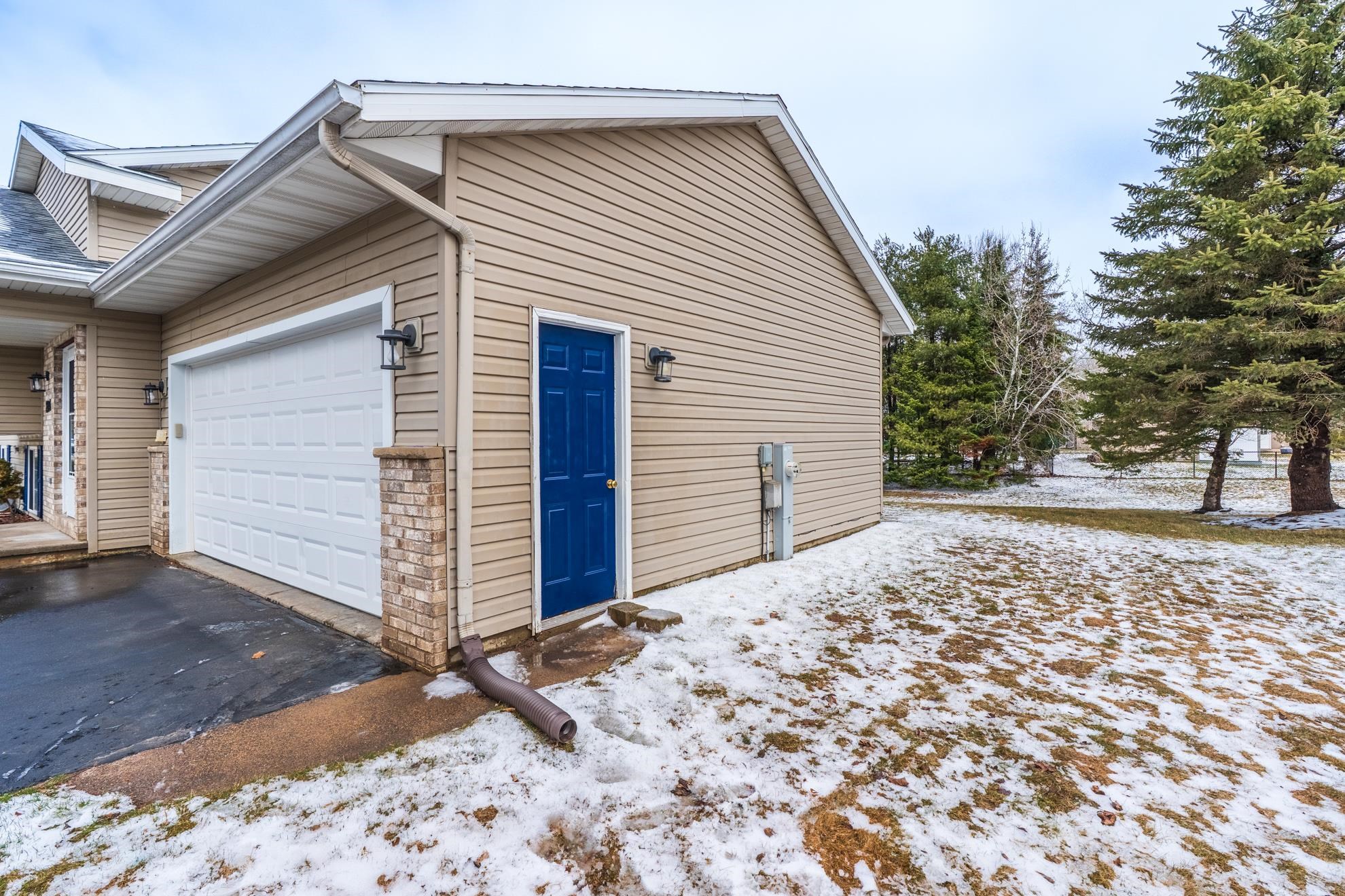 2504 COUNTRY CREEK LANE, Weston, Wisconsin 54476, 4 Bedrooms Bedrooms, ,2 BathroomsBathrooms,Residential,For Sale,2504 COUNTRY CREEK LANE,22601316