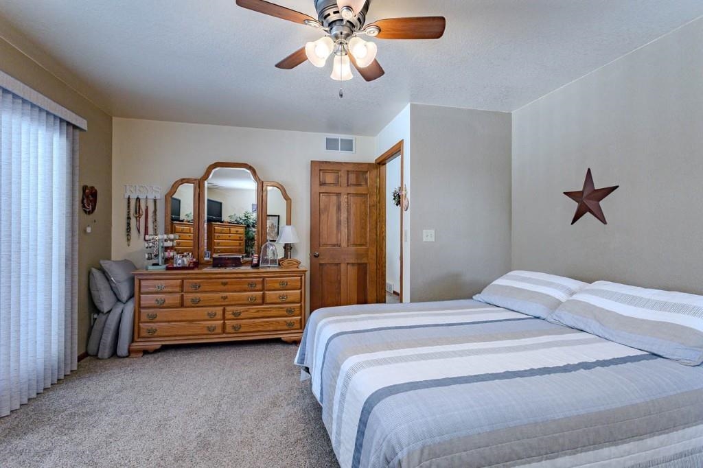 4316 PLEASANT VIEW DRIVE, Stevens Point, Wisconsin 54481, 3 Bedrooms Bedrooms, ,2 BathroomsBathrooms,Residential,For Sale,4316 PLEASANT VIEW DRIVE,22601319