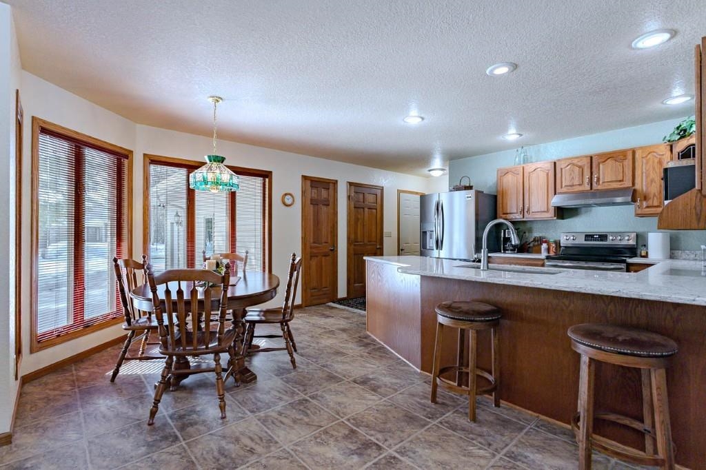 4316 PLEASANT VIEW DRIVE, Stevens Point, Wisconsin 54481, 3 Bedrooms Bedrooms, ,2 BathroomsBathrooms,Residential,For Sale,4316 PLEASANT VIEW DRIVE,22601319