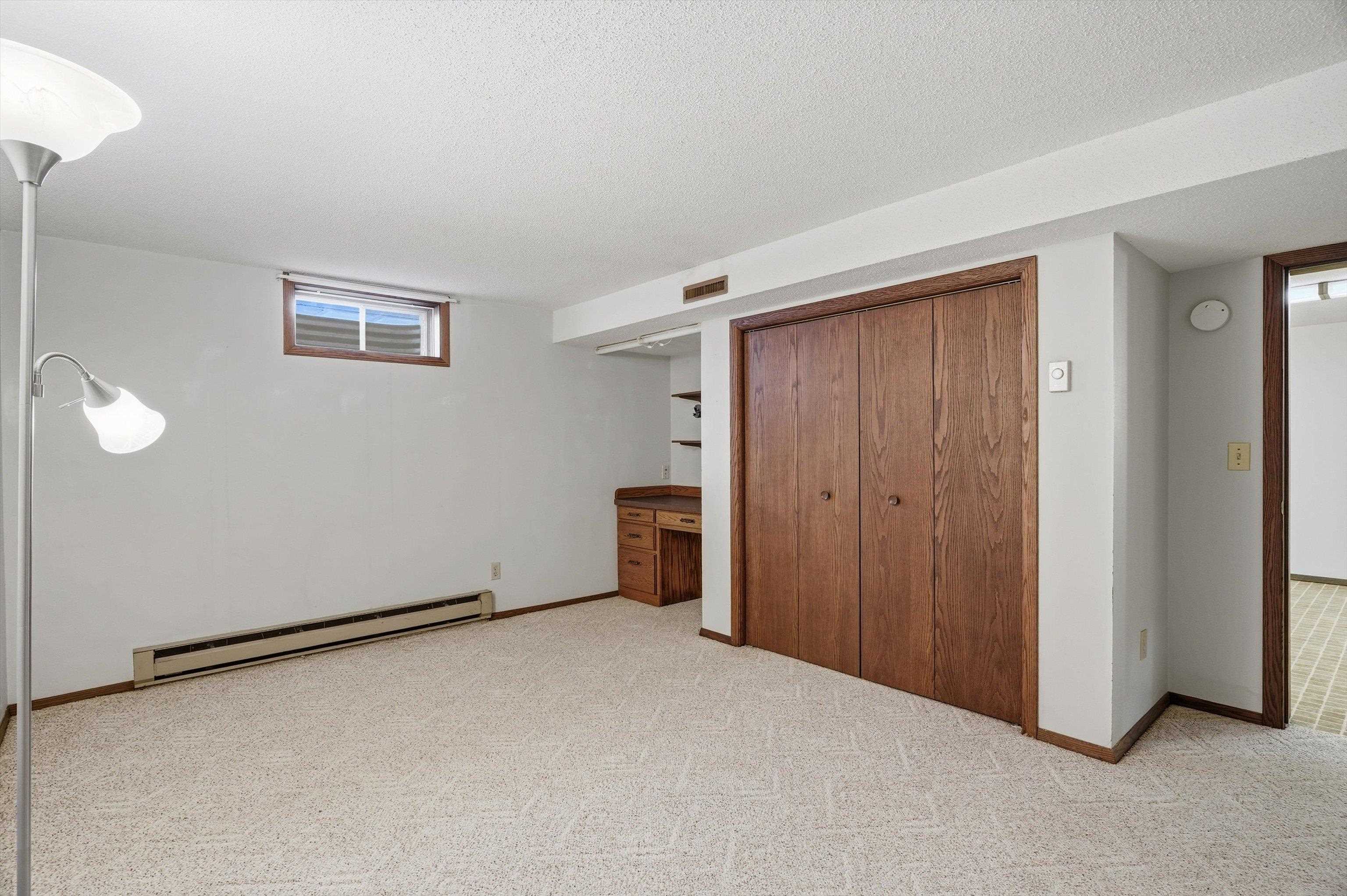 1121 FAIRVIEW DRIVE, Marshfield, Wisconsin 54449, 3 Bedrooms Bedrooms, ,2 BathroomsBathrooms,Residential,For Sale,1121 FAIRVIEW DRIVE,22601320