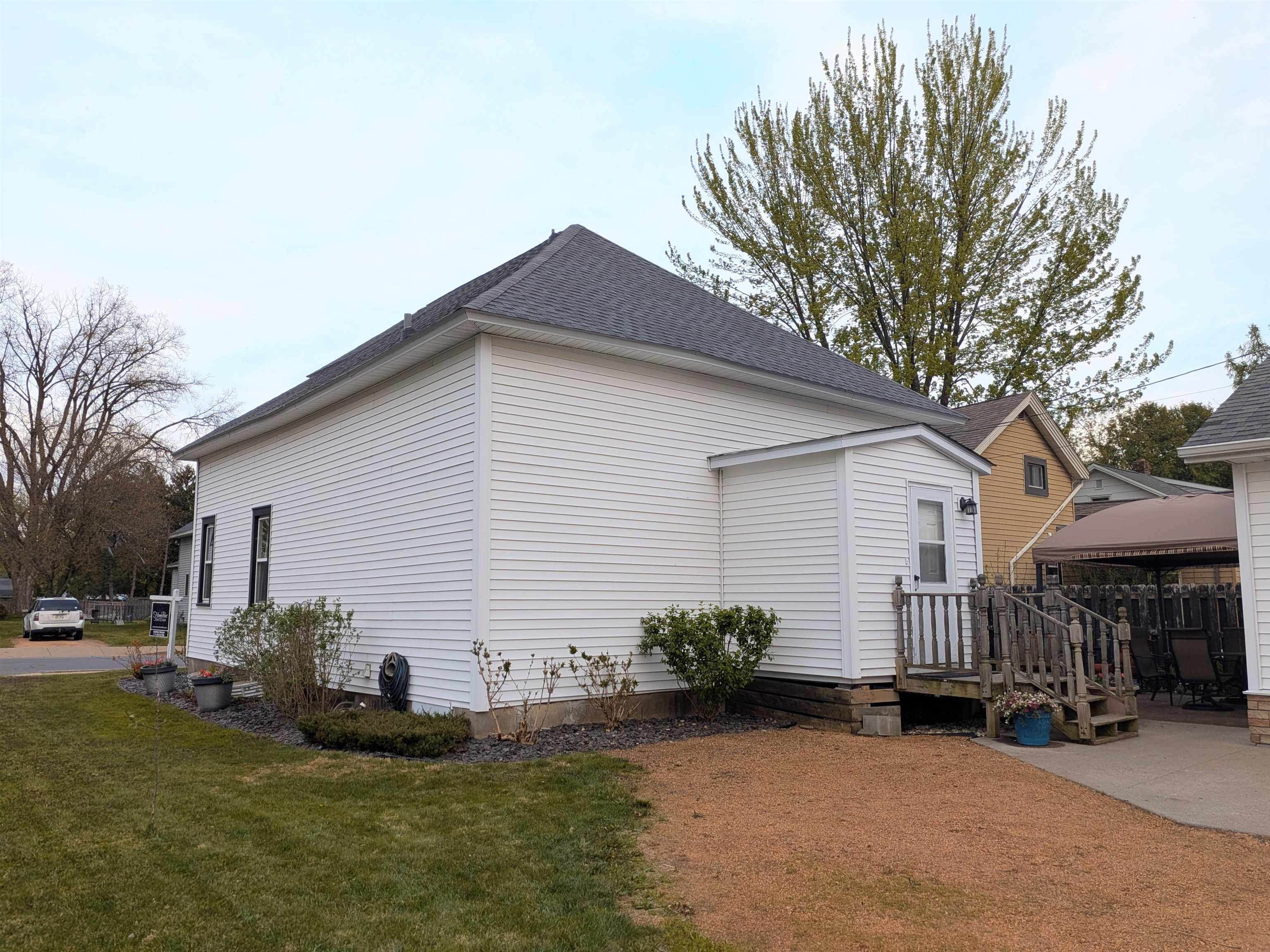 300 SECOND STREET, Stevens Point, Wisconsin 54481, 4 Bedrooms Bedrooms, ,2 BathroomsBathrooms,Residential,For Sale,300 SECOND STREET,22601323