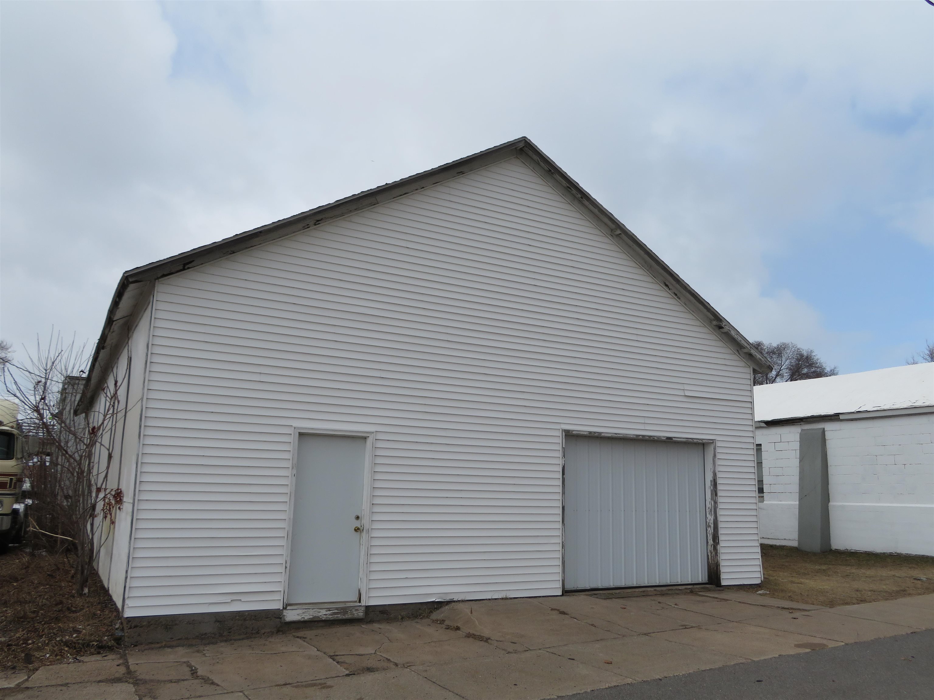 300 S PARK STREET, Merrill, Wisconsin 54452, ,Commercial/industrial,For Sale,300 S PARK STREET,22601324