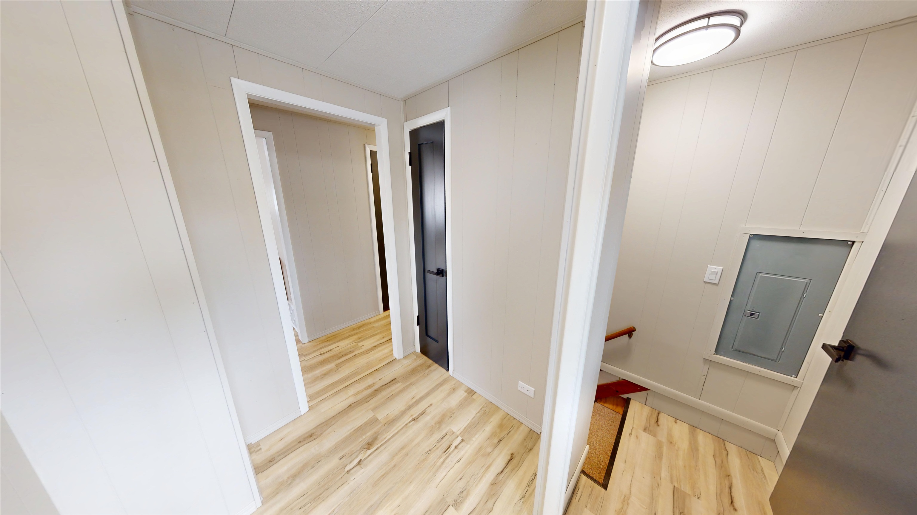 214 E 21ST STREET, Marshfield, Wisconsin 54449, 3 Bedrooms Bedrooms, ,1 BathroomBathrooms,Residential,For Sale,214 E 21ST STREET,22601326