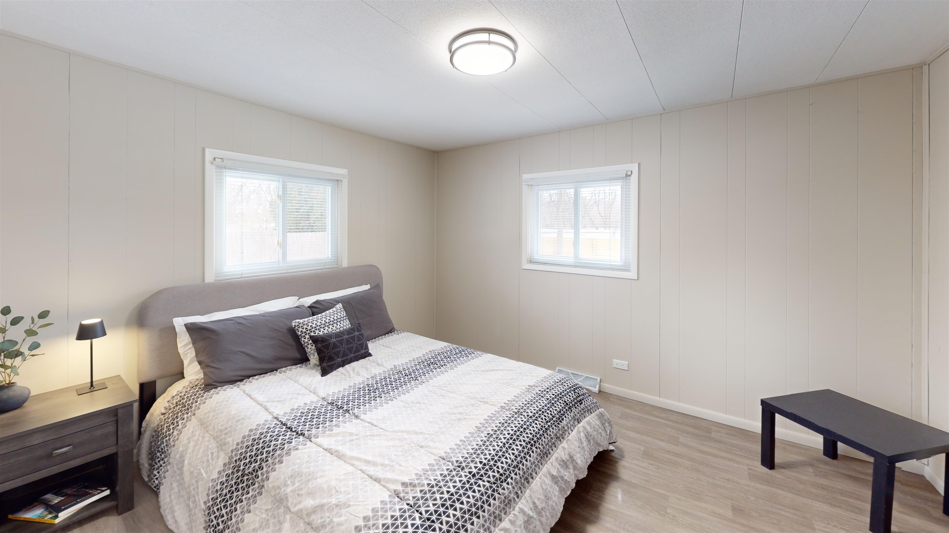 214 E 21ST STREET, Marshfield, Wisconsin 54449, 3 Bedrooms Bedrooms, ,1 BathroomBathrooms,Residential,For Sale,214 E 21ST STREET,22601326