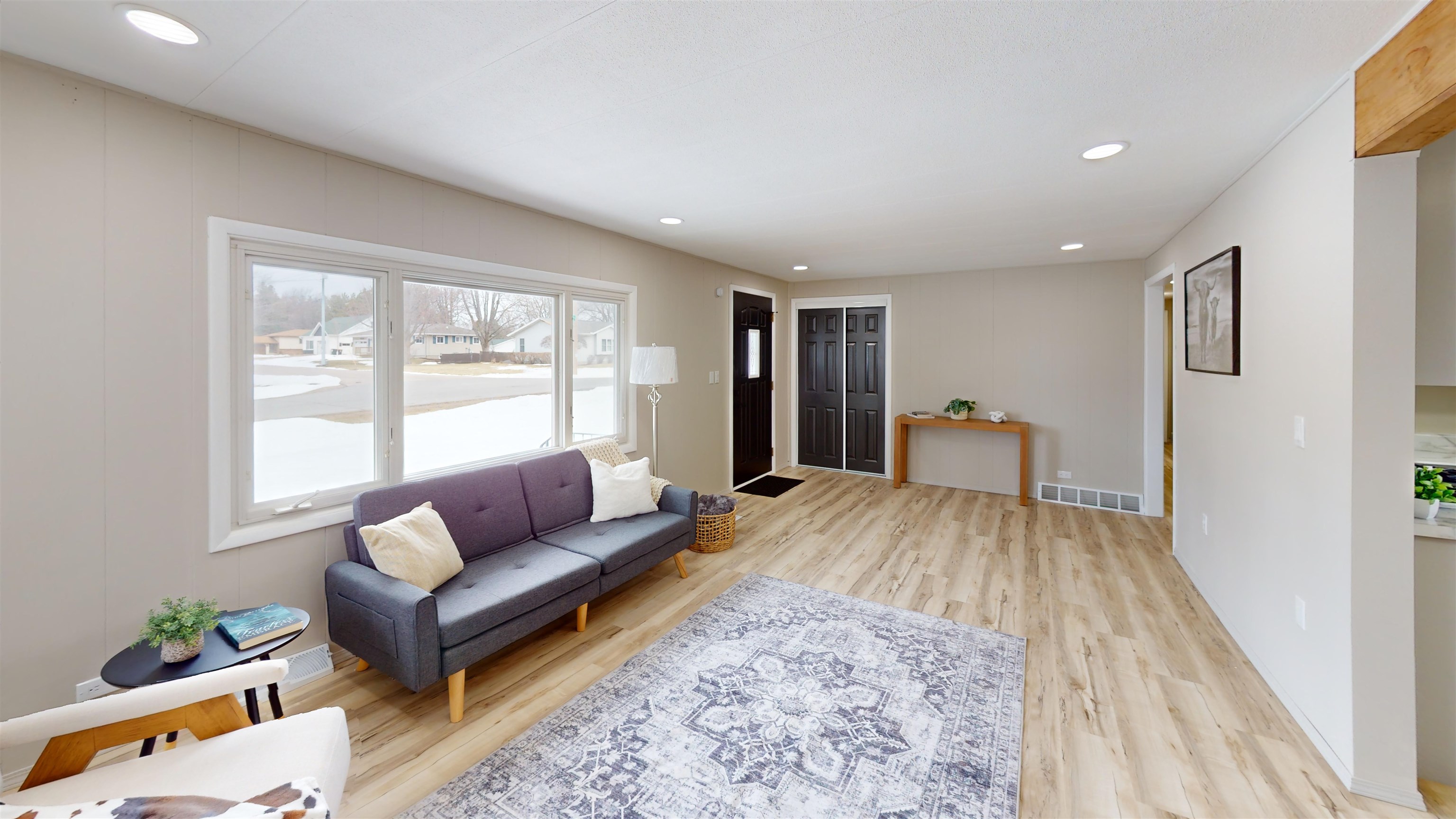 214 E 21ST STREET, Marshfield, Wisconsin 54449, 3 Bedrooms Bedrooms, ,1 BathroomBathrooms,Residential,For Sale,214 E 21ST STREET,22601326