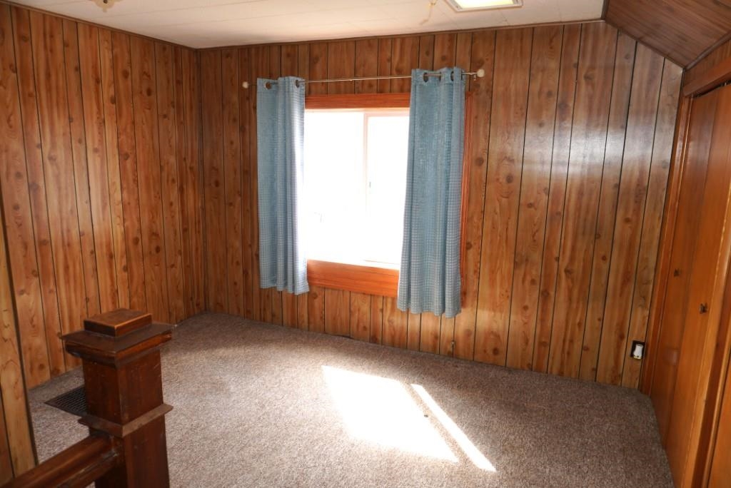 605 W 2ND STREET, Merrill, Wisconsin 54452, 4 Bedrooms Bedrooms, ,1 BathroomBathrooms,Residential,For Sale,605 W 2ND STREET,22601330