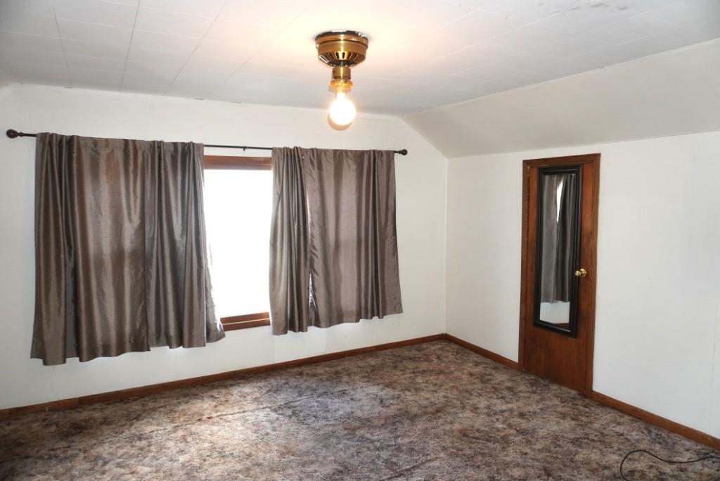 605 W 2ND STREET, Merrill, Wisconsin 54452, 4 Bedrooms Bedrooms, ,1 BathroomBathrooms,Residential,For Sale,605 W 2ND STREET,22601330