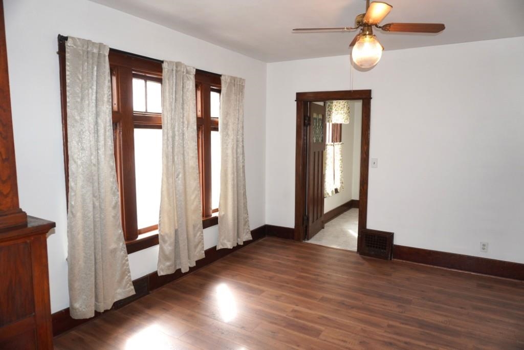 605 W 2ND STREET, Merrill, Wisconsin 54452, 4 Bedrooms Bedrooms, ,1 BathroomBathrooms,Residential,For Sale,605 W 2ND STREET,22601330