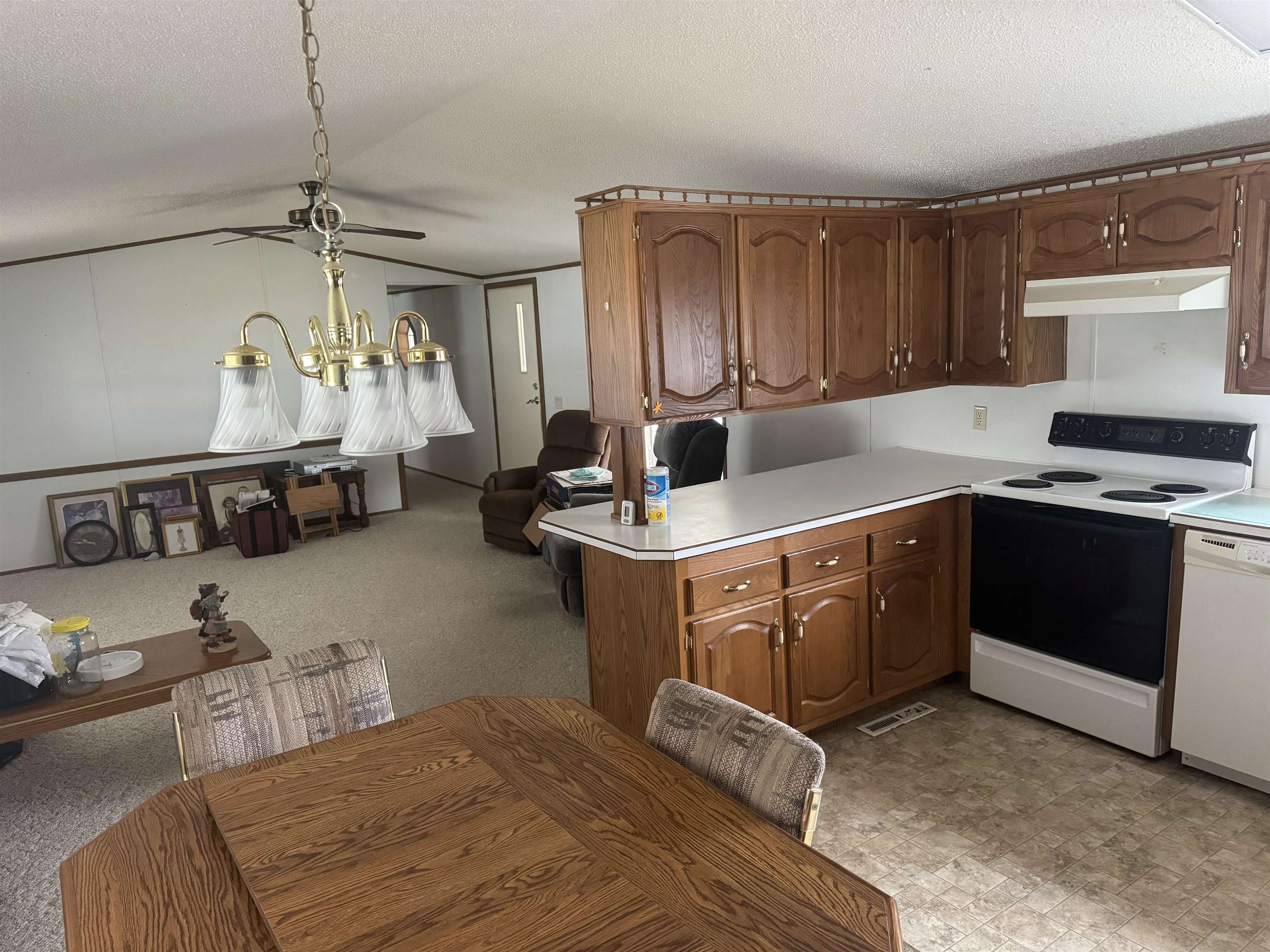 8311 S STATE HIGHWAY 13, Wisconsin Rapids, Wisconsin 54494, 3 Bedrooms Bedrooms, ,2 BathroomsBathrooms,Residential,For Sale,8311 S STATE HIGHWAY 13,22601332