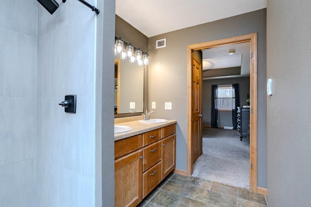 213688 COUNTY ROAD J, Hatley, Wisconsin 54440, 4 Bedrooms Bedrooms, ,3 BathroomsBathrooms,Residential,For Sale,213688 COUNTY ROAD J,22601334