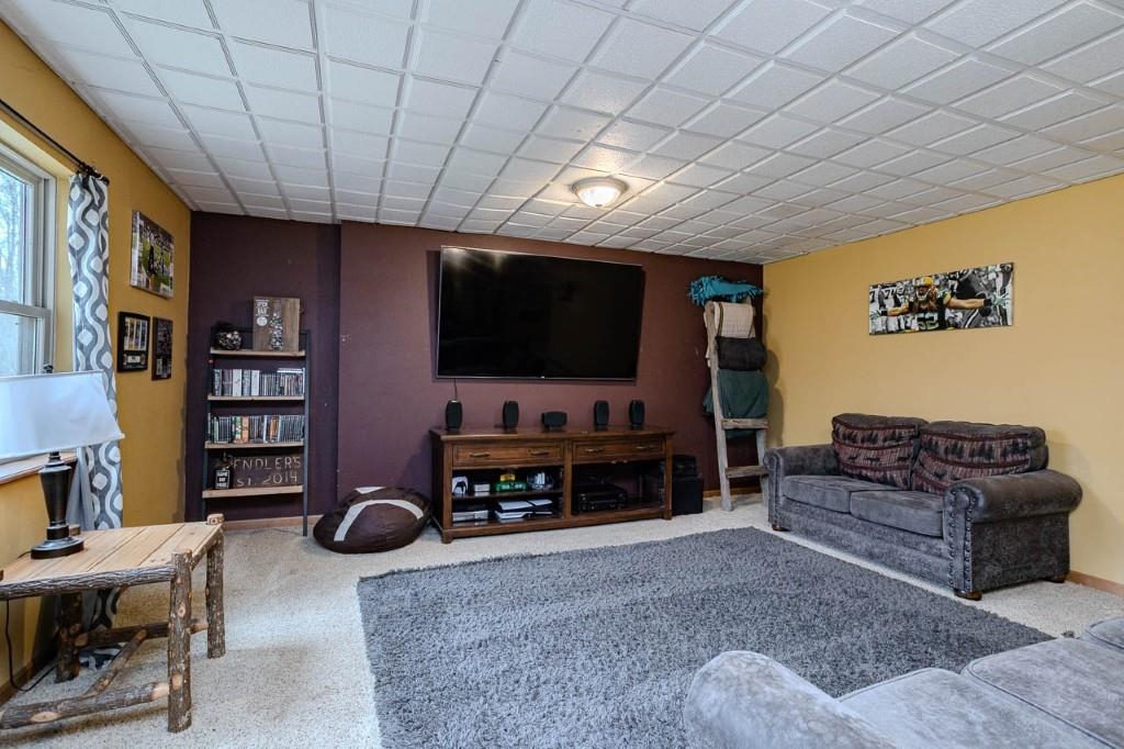 213688 COUNTY ROAD J, Hatley, Wisconsin 54440, 4 Bedrooms Bedrooms, ,3 BathroomsBathrooms,Residential,For Sale,213688 COUNTY ROAD J,22601334