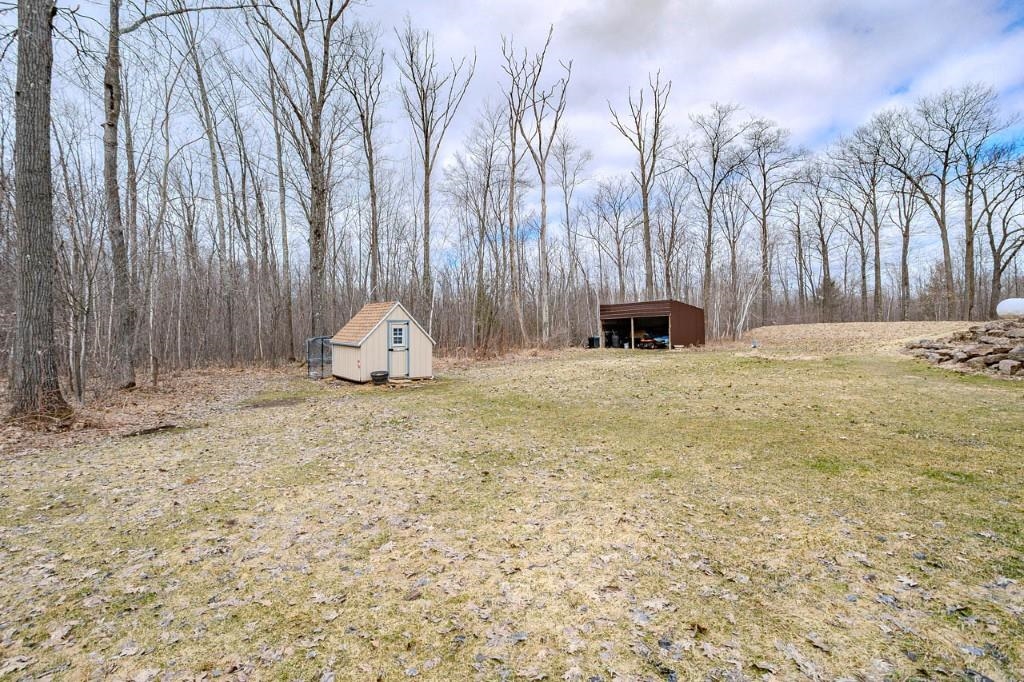 213688 COUNTY ROAD J, Hatley, Wisconsin 54440, 4 Bedrooms Bedrooms, ,3 BathroomsBathrooms,Residential,For Sale,213688 COUNTY ROAD J,22601334