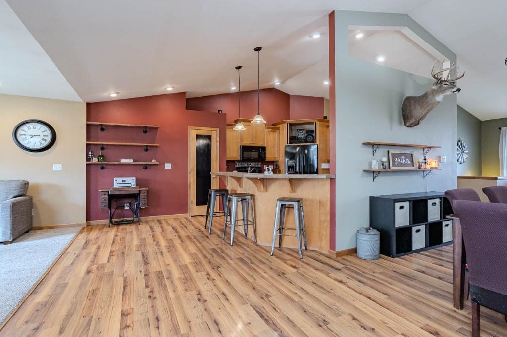 213688 COUNTY ROAD J, Hatley, Wisconsin 54440, 4 Bedrooms Bedrooms, ,3 BathroomsBathrooms,Residential,For Sale,213688 COUNTY ROAD J,22601334