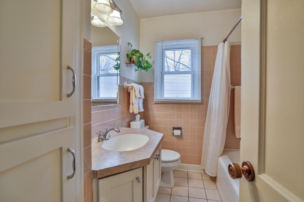 1907 ZIMMERMAN STREET, Wausau, Wisconsin 54403, 3 Bedrooms Bedrooms, ,2 BathroomsBathrooms,Residential,For Sale,1907 ZIMMERMAN STREET,22601335