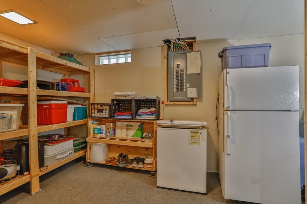 1907 ZIMMERMAN STREET, Wausau, Wisconsin 54403, 3 Bedrooms Bedrooms, ,2 BathroomsBathrooms,Residential,For Sale,1907 ZIMMERMAN STREET,22601335