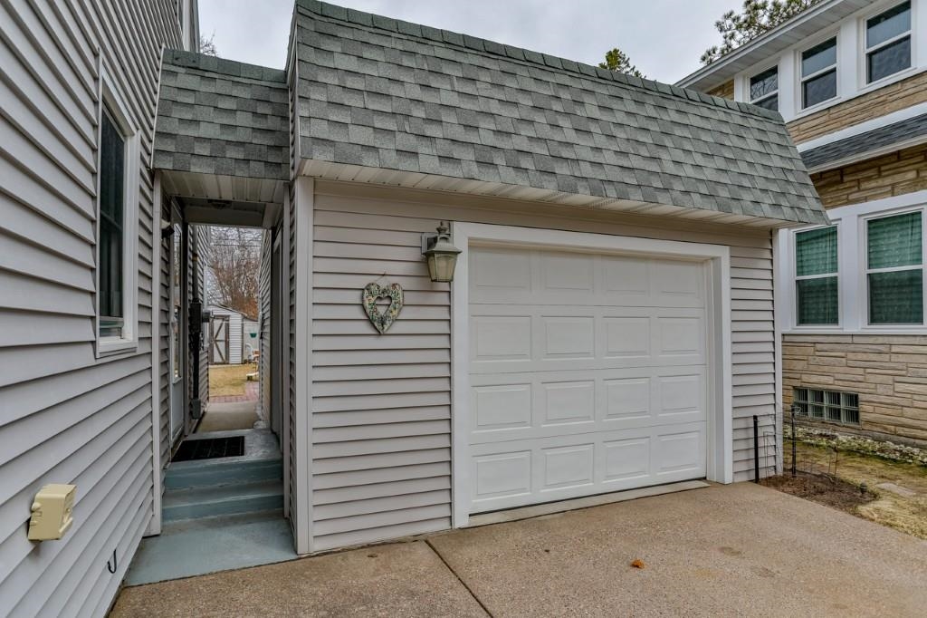 1907 ZIMMERMAN STREET, Wausau, Wisconsin 54403, 3 Bedrooms Bedrooms, ,2 BathroomsBathrooms,Residential,For Sale,1907 ZIMMERMAN STREET,22601335