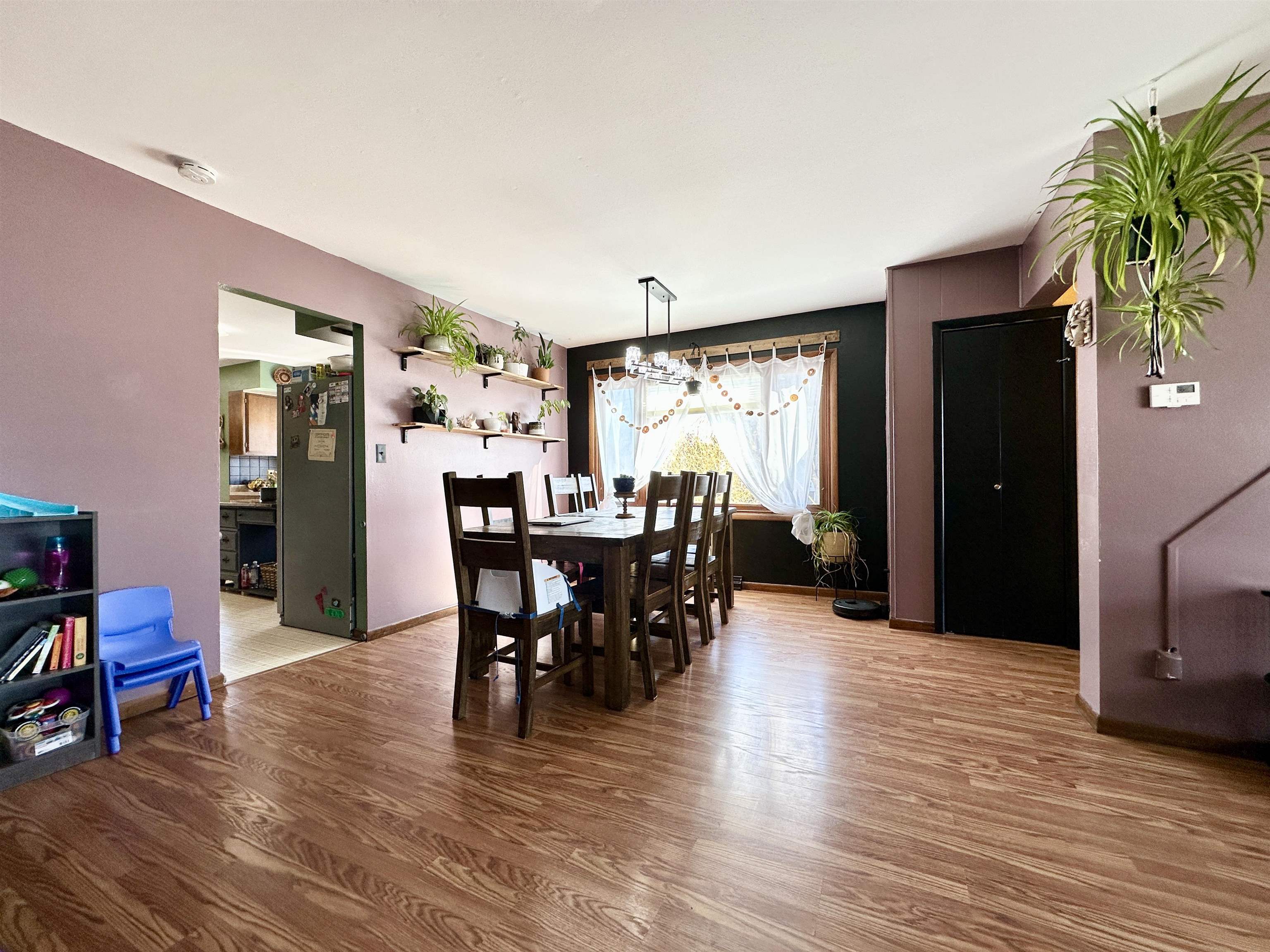 1302 5TH AVENUE, Antigo, Wisconsin 54409, 3 Bedrooms Bedrooms, ,1 BathroomBathrooms,Residential,For Sale,1302 5TH AVENUE,22601336