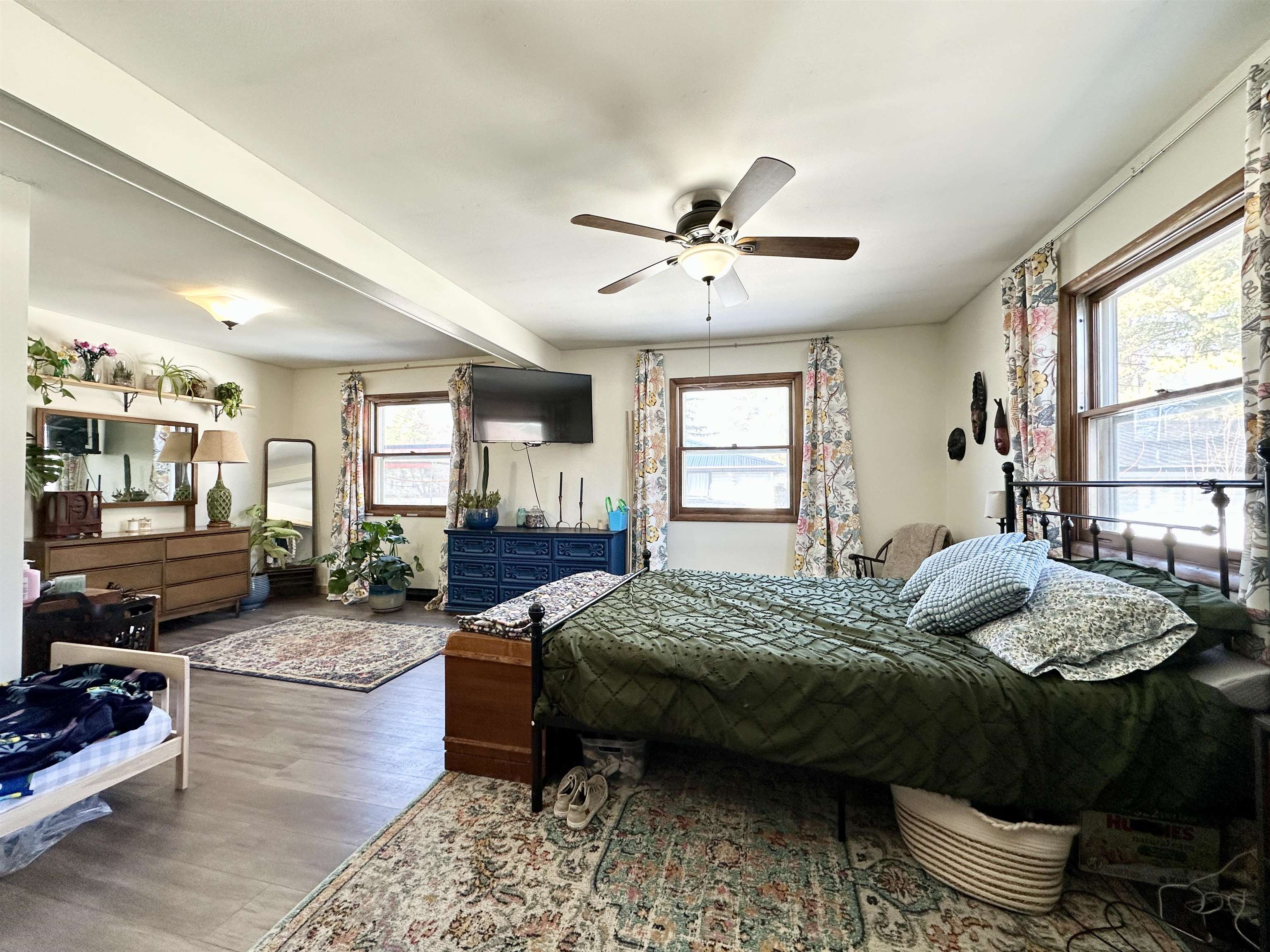 1302 5TH AVENUE, Antigo, Wisconsin 54409, 3 Bedrooms Bedrooms, ,1 BathroomBathrooms,Residential,For Sale,1302 5TH AVENUE,22601336