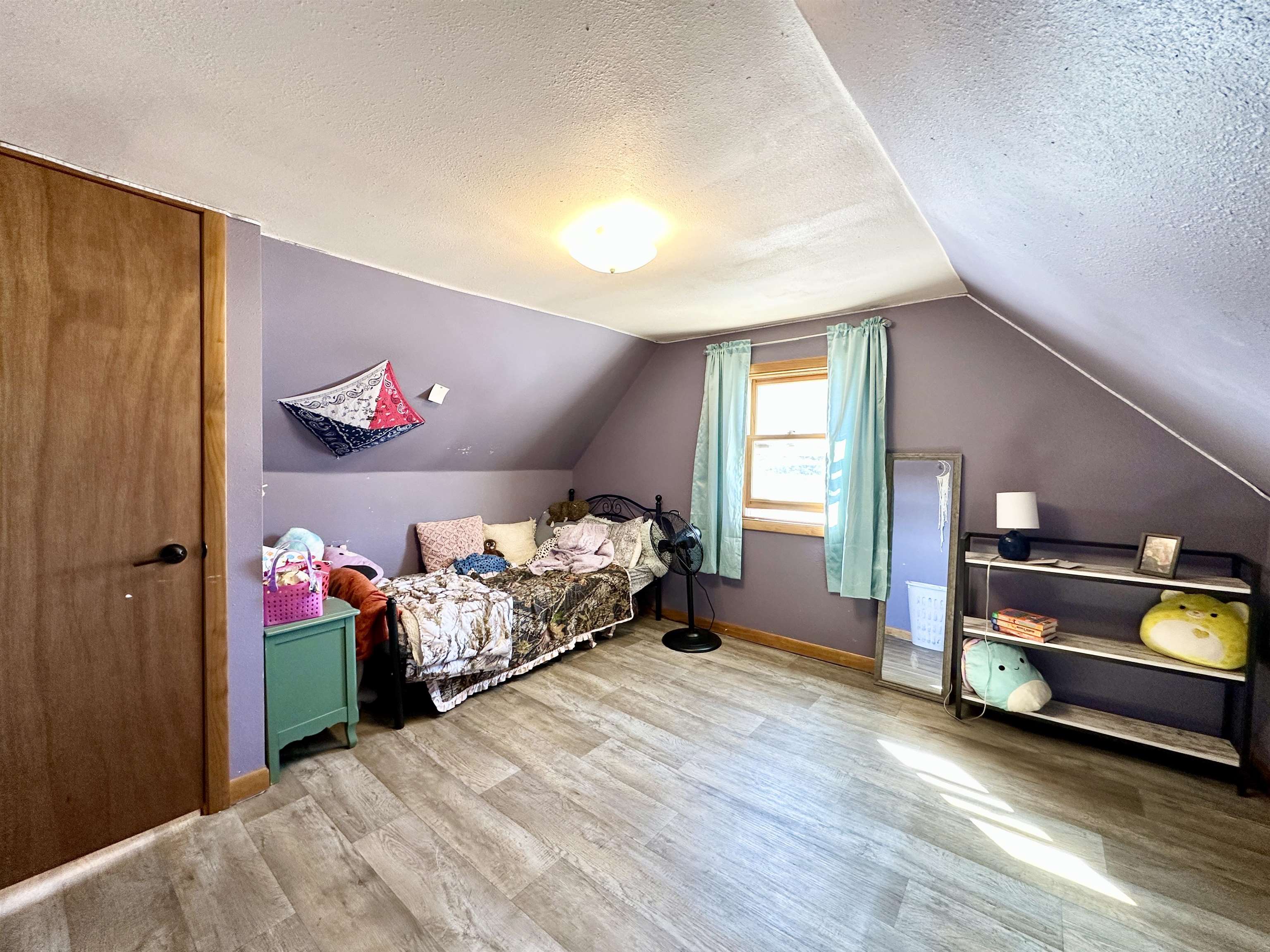 1302 5TH AVENUE, Antigo, Wisconsin 54409, 3 Bedrooms Bedrooms, ,1 BathroomBathrooms,Residential,For Sale,1302 5TH AVENUE,22601336