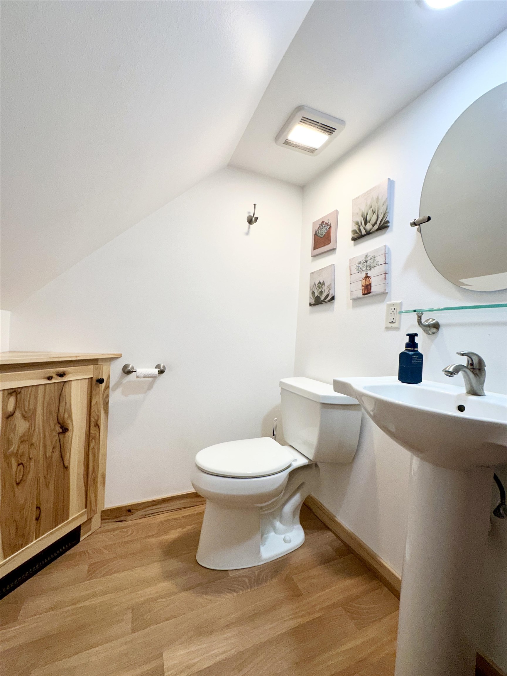 1302 5TH AVENUE, Antigo, Wisconsin 54409, 3 Bedrooms Bedrooms, ,1 BathroomBathrooms,Residential,For Sale,1302 5TH AVENUE,22601336