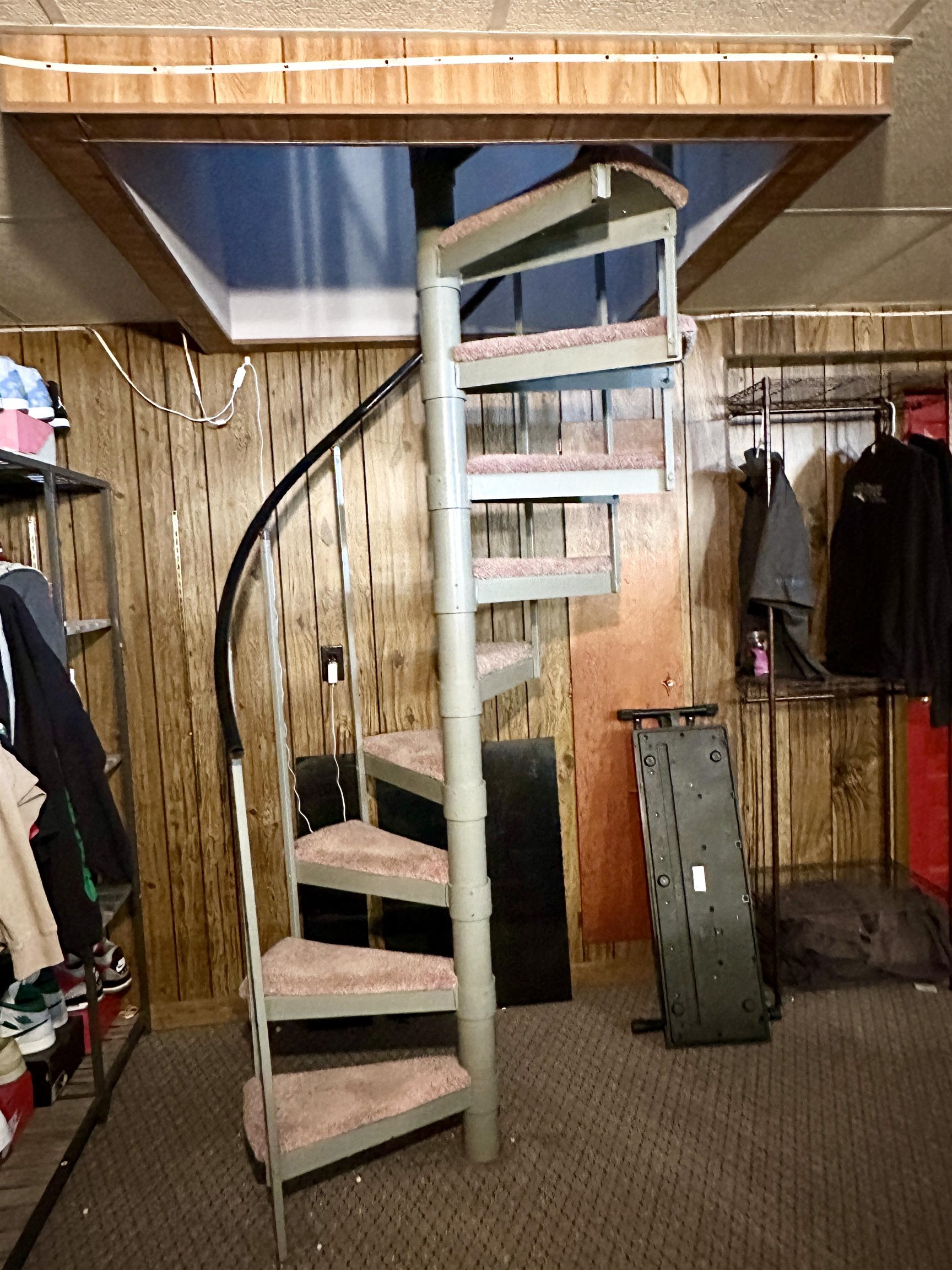 1302 5TH AVENUE, Antigo, Wisconsin 54409, 3 Bedrooms Bedrooms, ,1 BathroomBathrooms,Residential,For Sale,1302 5TH AVENUE,22601336