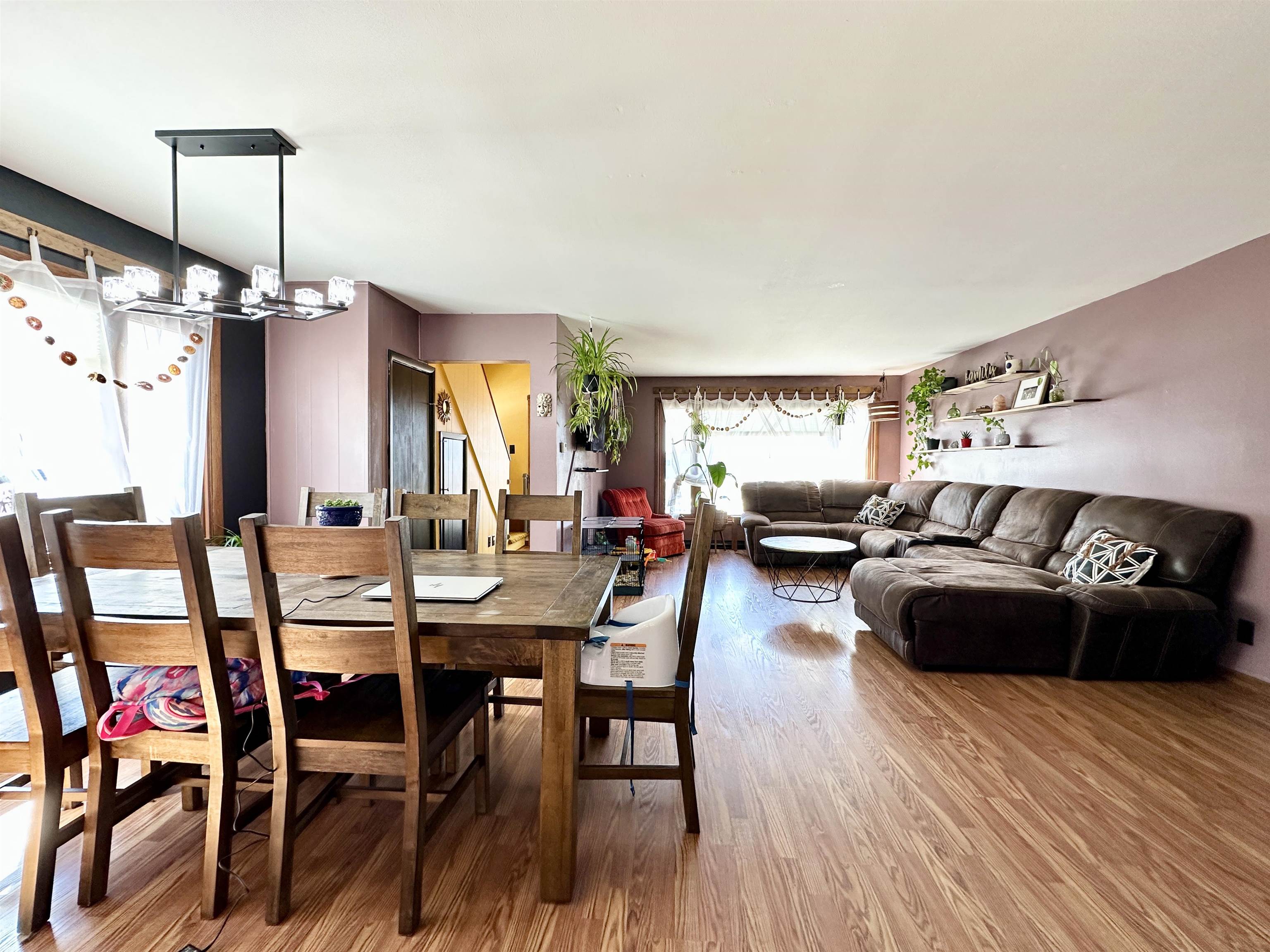 1302 5TH AVENUE, Antigo, Wisconsin 54409, 3 Bedrooms Bedrooms, ,1 BathroomBathrooms,Residential,For Sale,1302 5TH AVENUE,22601336