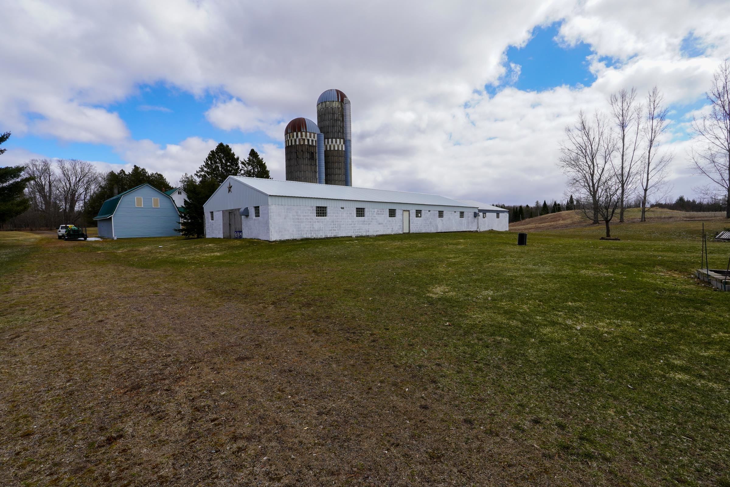 N5357 DIVISION DRIVE, Medford, Wisconsin 54451, 4 Bedrooms Bedrooms, ,3 BathroomsBathrooms,Residential,For Sale,N5357 DIVISION DRIVE,22601339
