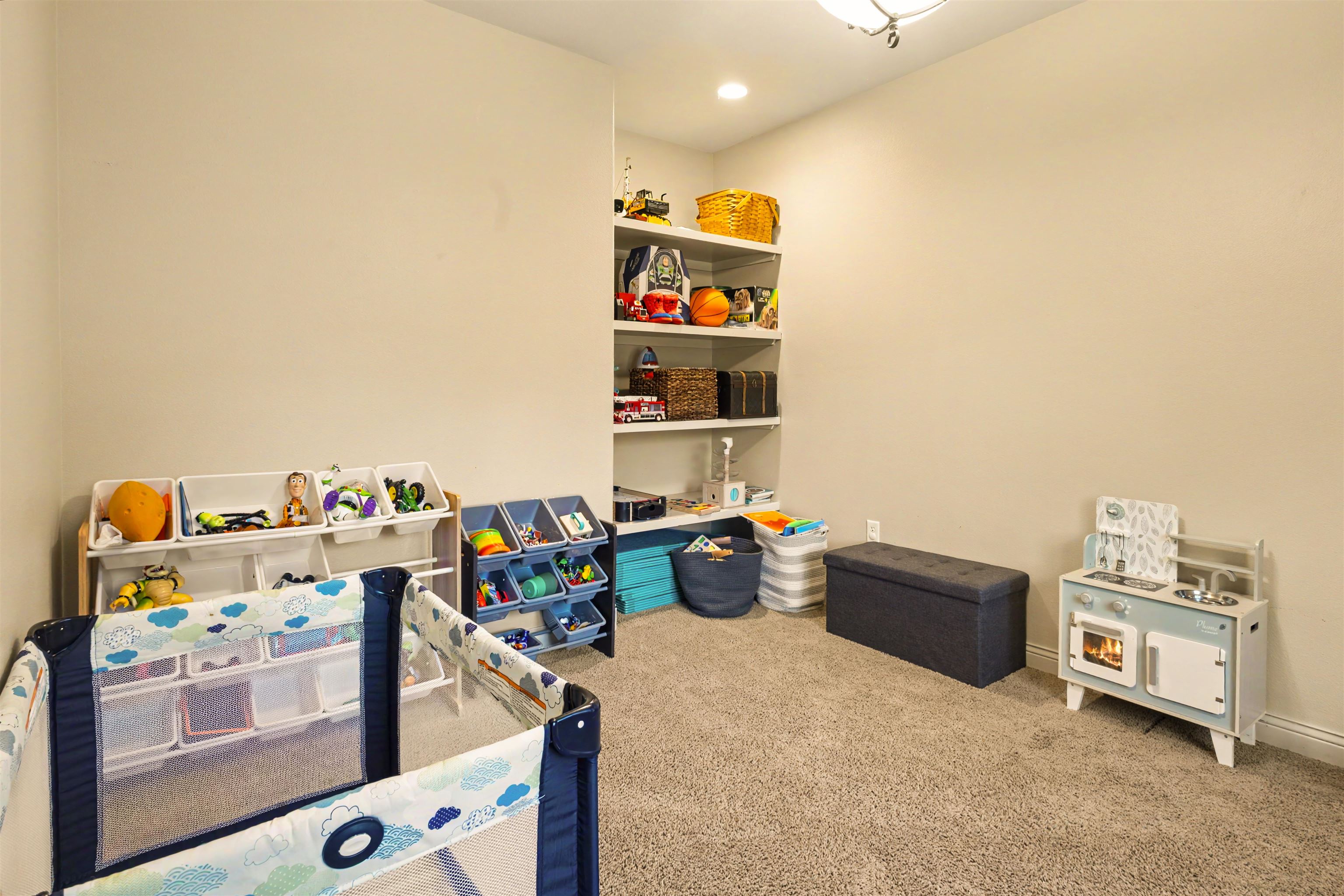 4465 RIVER DRIVE, Plover, Wisconsin 54467, 4 Bedrooms Bedrooms, ,3 BathroomsBathrooms,Residential,For Sale,4465 RIVER DRIVE,22601342