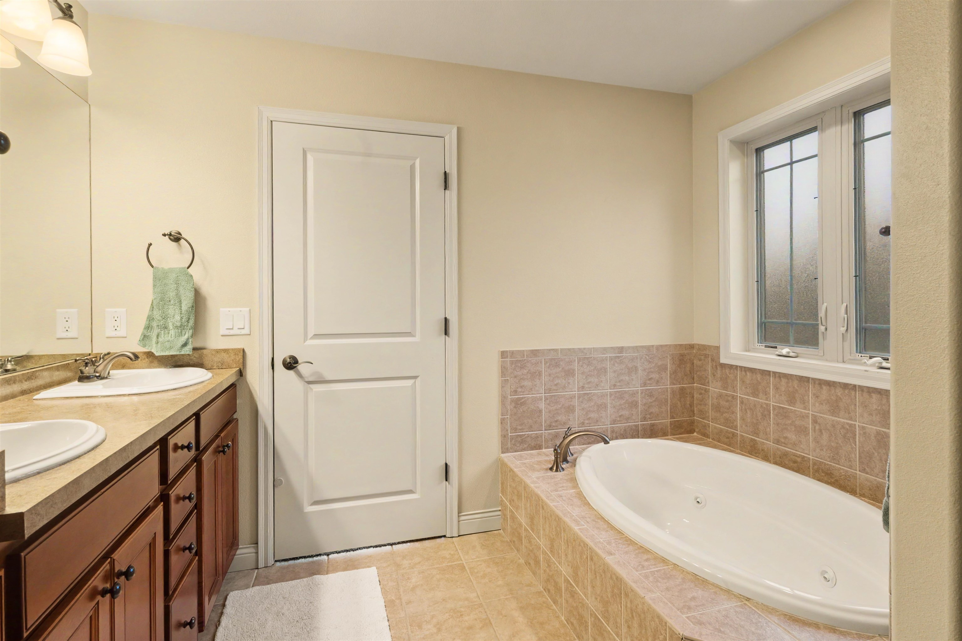 4465 RIVER DRIVE, Plover, Wisconsin 54467, 4 Bedrooms Bedrooms, ,3 BathroomsBathrooms,Residential,For Sale,4465 RIVER DRIVE,22601342