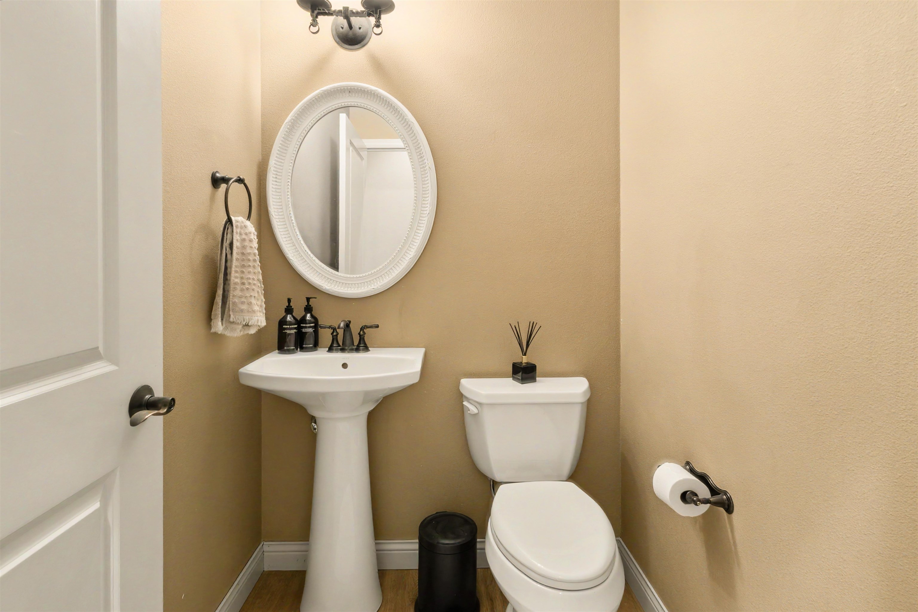 4465 RIVER DRIVE, Plover, Wisconsin 54467, 4 Bedrooms Bedrooms, ,3 BathroomsBathrooms,Residential,For Sale,4465 RIVER DRIVE,22601342